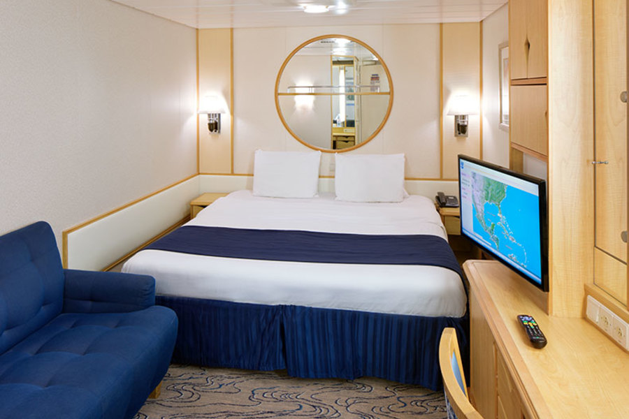RCI Mariner of the Seas Interior.jpeg